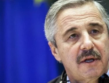 Γ. Μανιάτης για υπόθεση Πετσίτη: «Το μεγαλύτερο σκάνδαλο του τελευταίου διαστήματος»